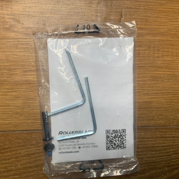 Rollerblade Spitfire XT G Black and Pink Adjustable Rollerblades - Picture 11 of 11